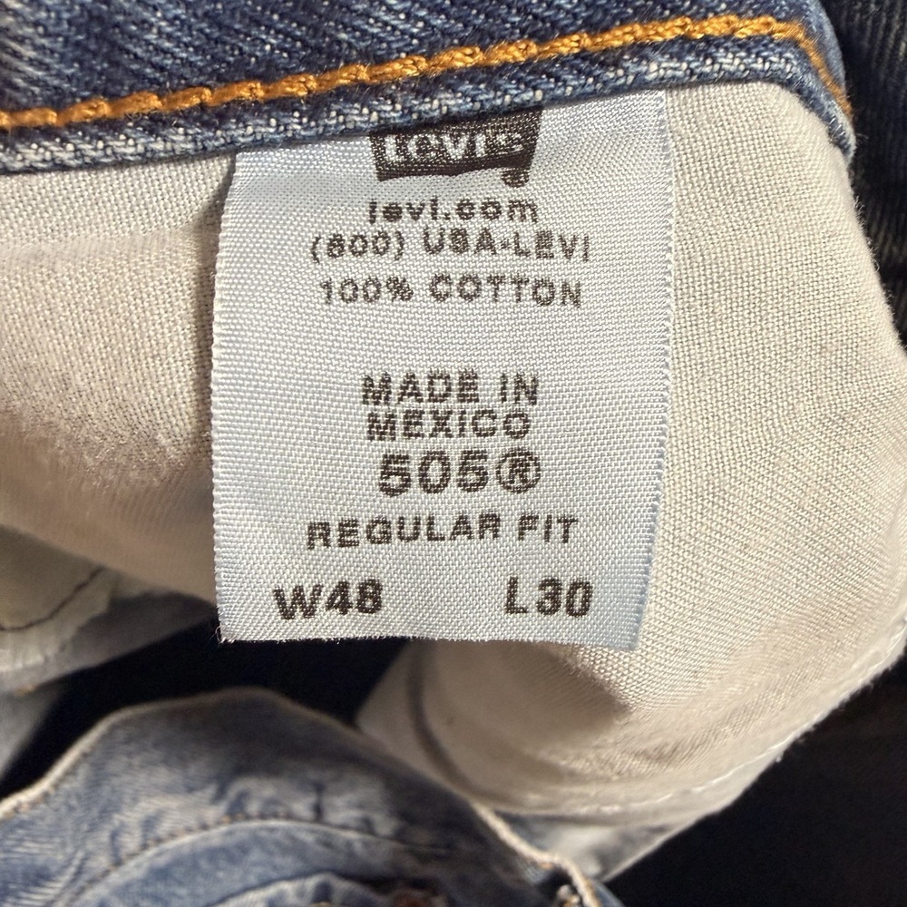 VTG Levi's 505 Regular Fit Classic Men's Blue Y2K Jeans 48x30 Straight Denim - Picture 8 of 10